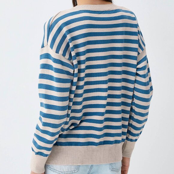 Fleece Heart Slate Blue One Size Pullover - Picture 2 of 2